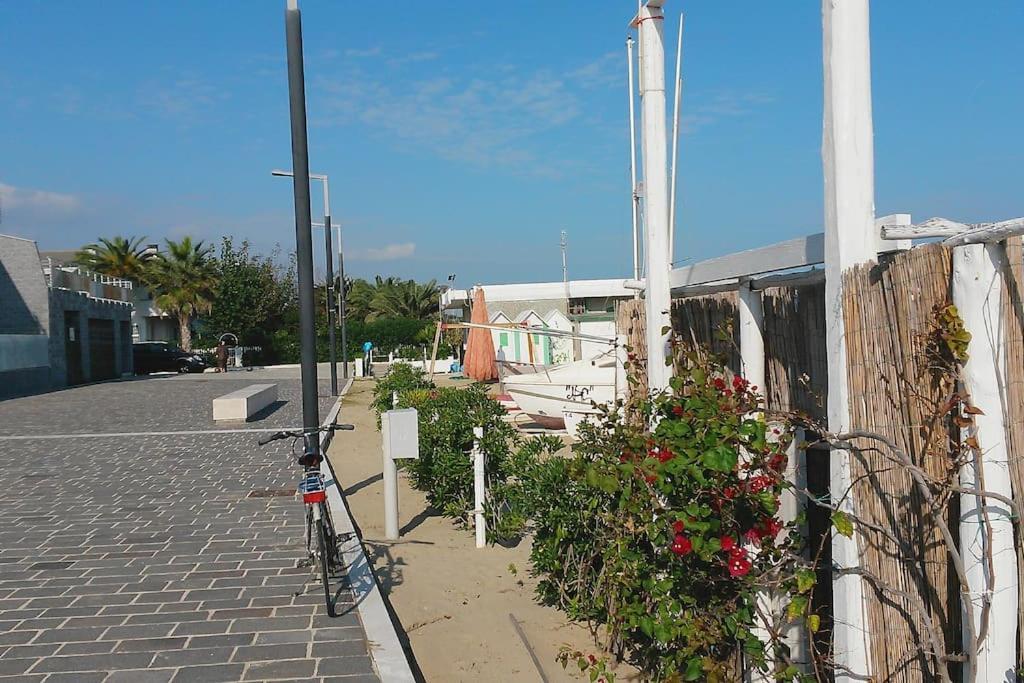 Le Dune Esclusivo appartamento sul mare Silvi Marina Esterno foto